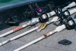 Abu Garcia Veritas Winch Baitcasting Rod 16 Abu Garcia Veritas Winch Baitcasting Rod -US Bait Reel Sales Store ABU CASTING ROD VERITAS PLX WINCH LIFESTYLE 2020 001