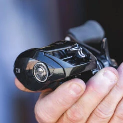 Daiwa Tatula SV70 Baitcasting Reel -US Bait Reel Sales Store lifestyle2