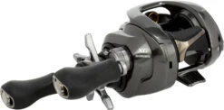 Shimano Metanium MGL 150 B Baitcasting Reels 19 Shimano Metanium MGL 150 B Baitcasting Reels -US Bait Reel Sales Store sku METMGL151XGB threequarter 3